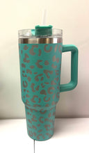 Load image into Gallery viewer, V1 40oz Leopard Dupe Tumbler
