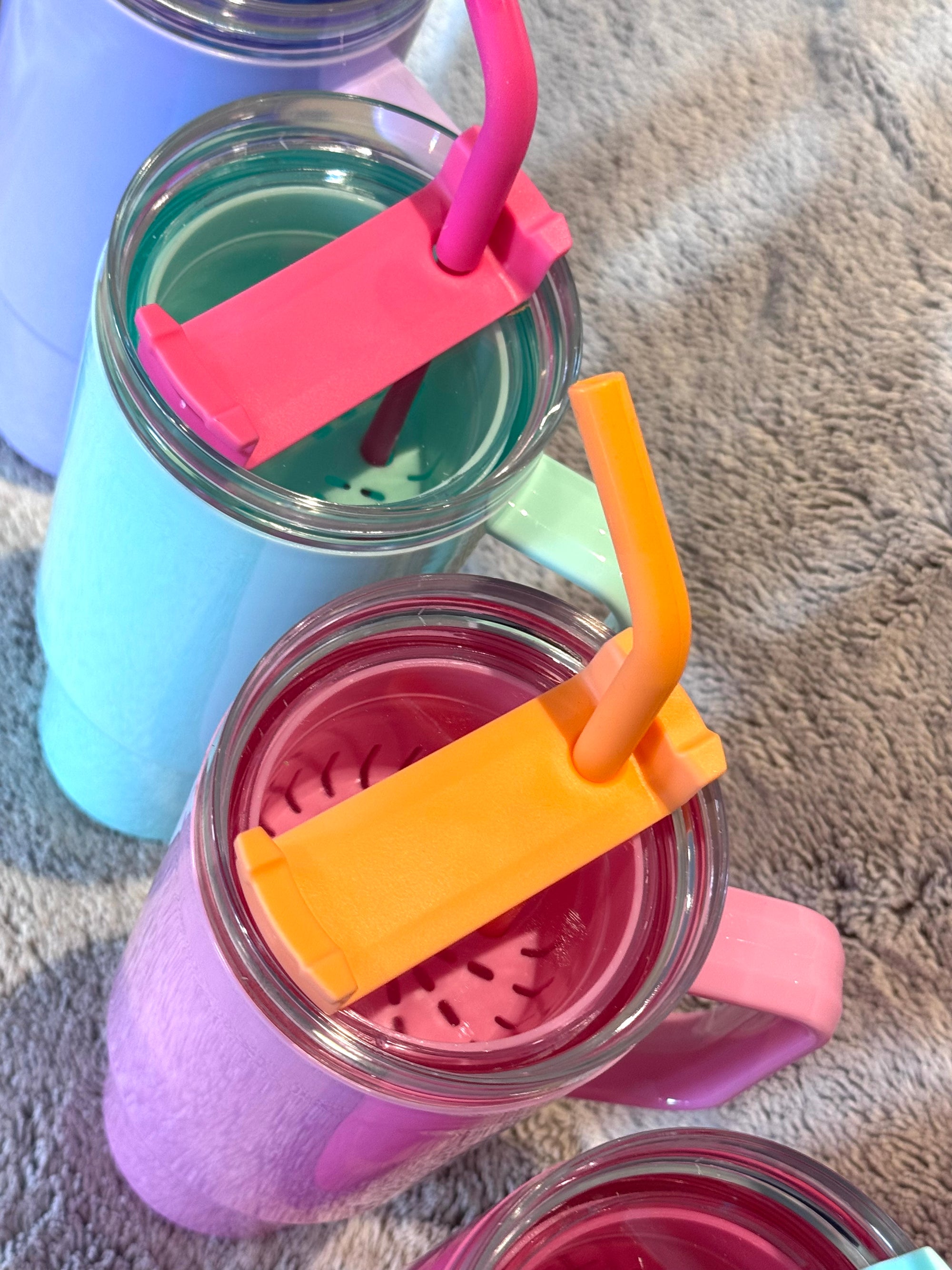 Solid Colour Cup With Mix Match Straw 1200ml