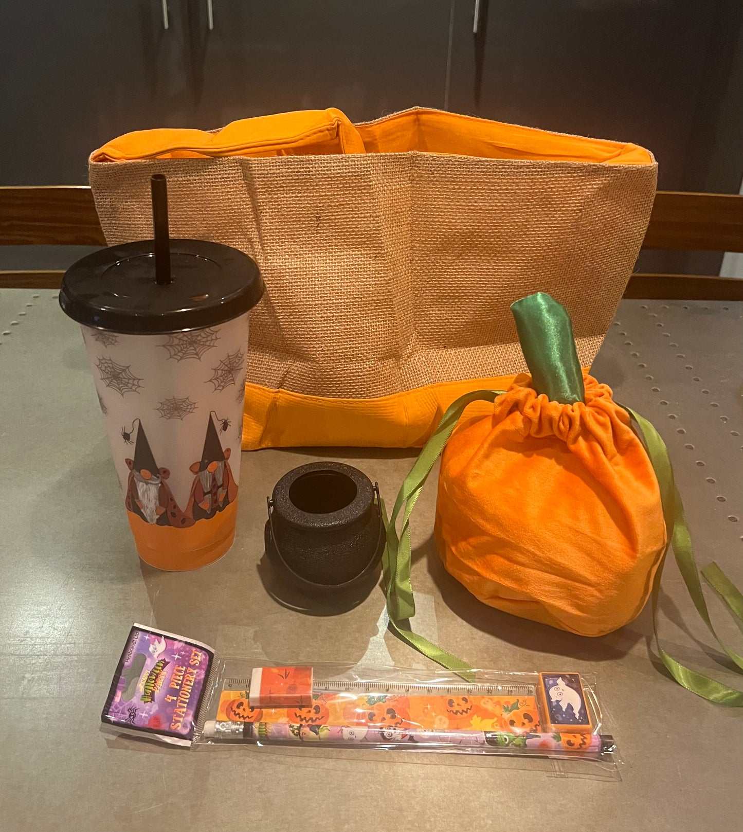 Hesin Orange Bag Halloween Gift Set