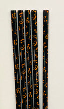 Load image into Gallery viewer, Halloween Pattern Reusable Straws
